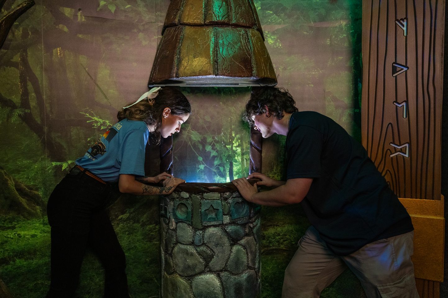 9 Guest Journey - Playing (4)